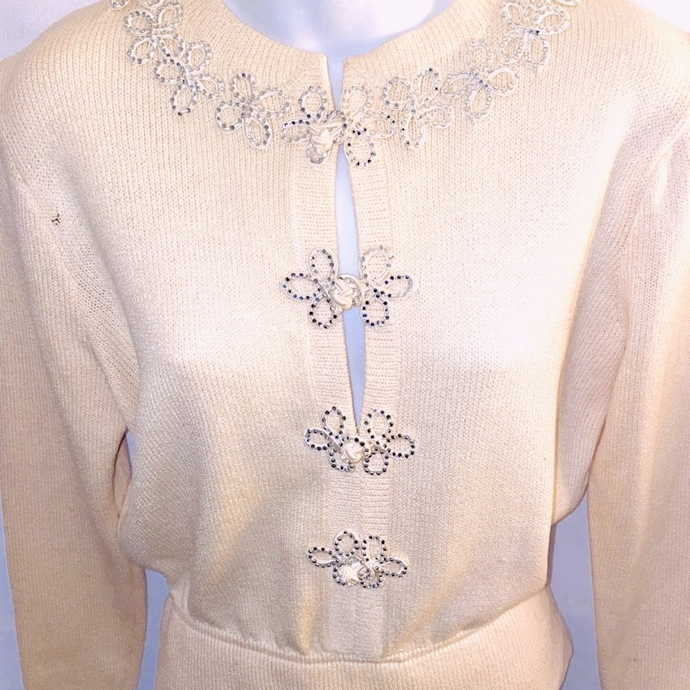 St. John Knit Evening Sweater - Picture 6 of 16